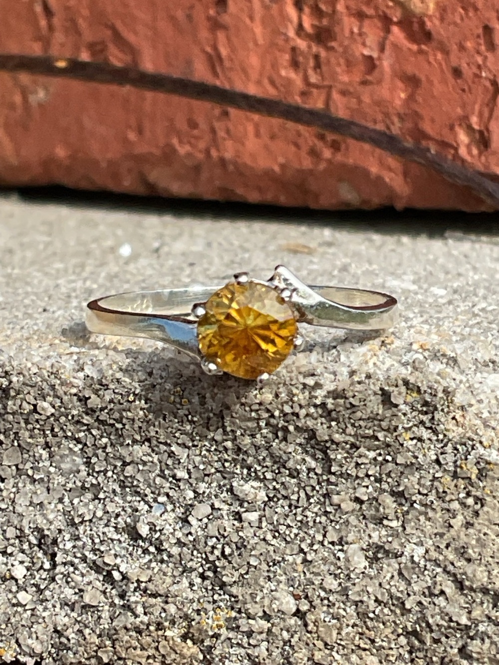 Genuine Sphene .925 Silver Ring 6